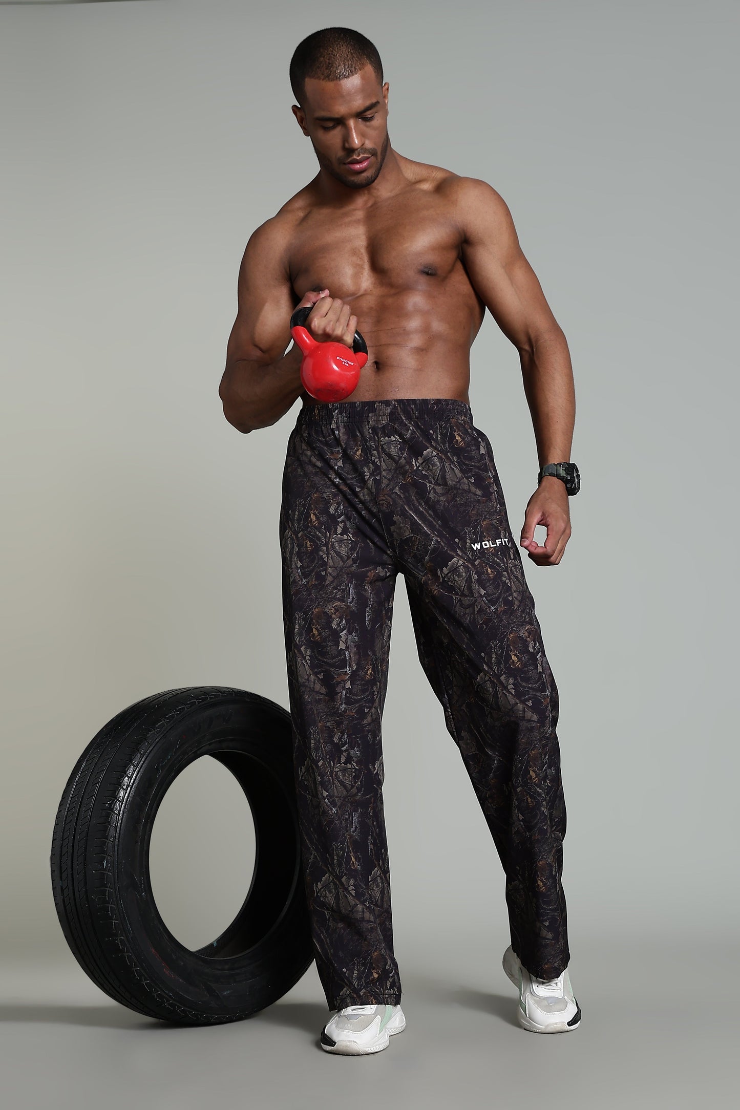 OUTLAND CAMOUFLAGE TRACK PANT- SNAKE GREEN
