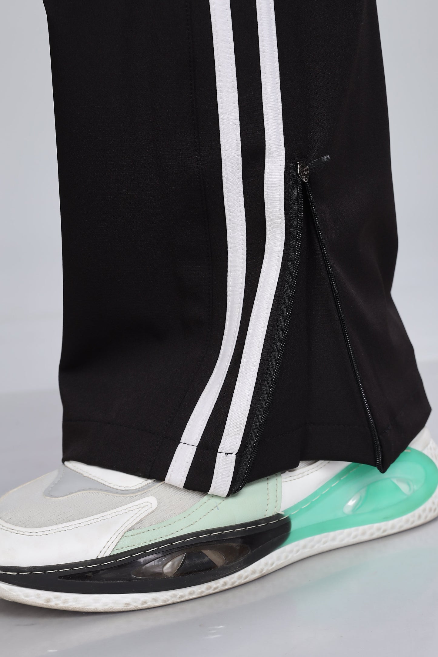 Retro Bootcut Trackpant - Black