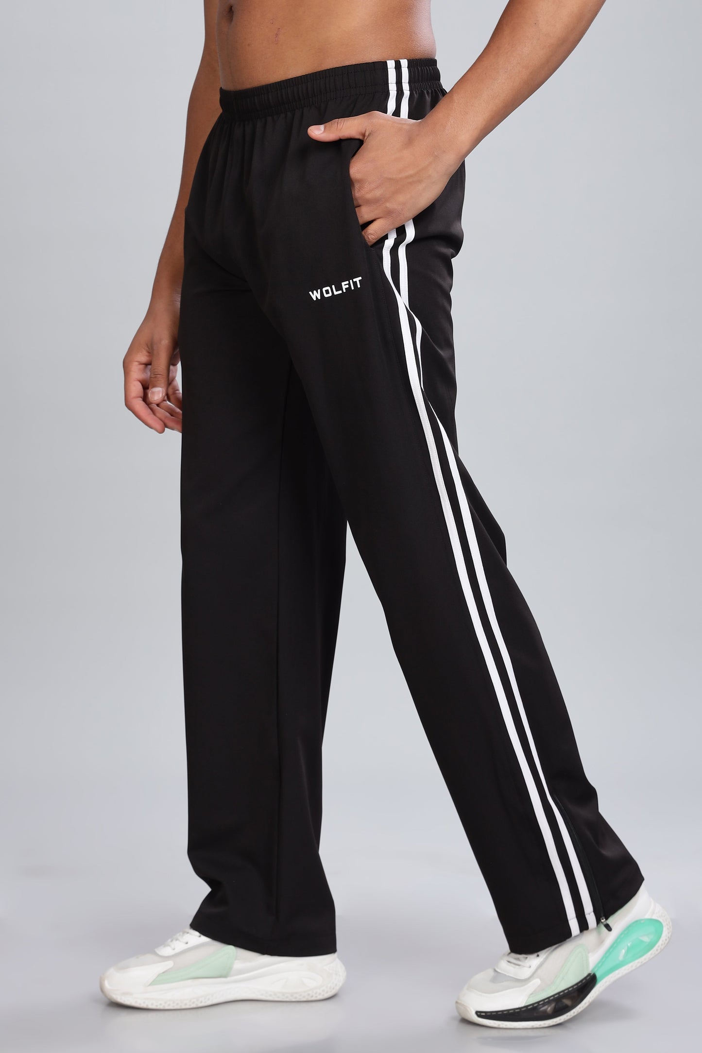 Retro Bootcut Trackpant - Black