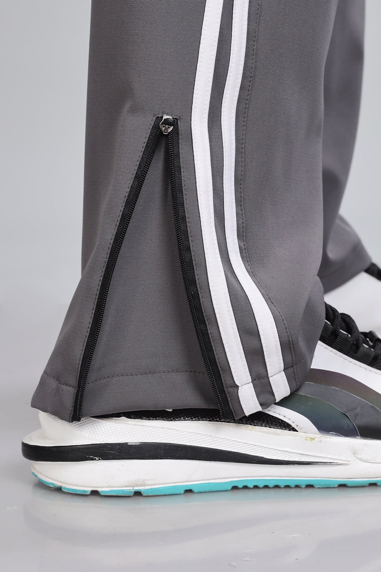 Retro Bootcut Trackpant - Grey