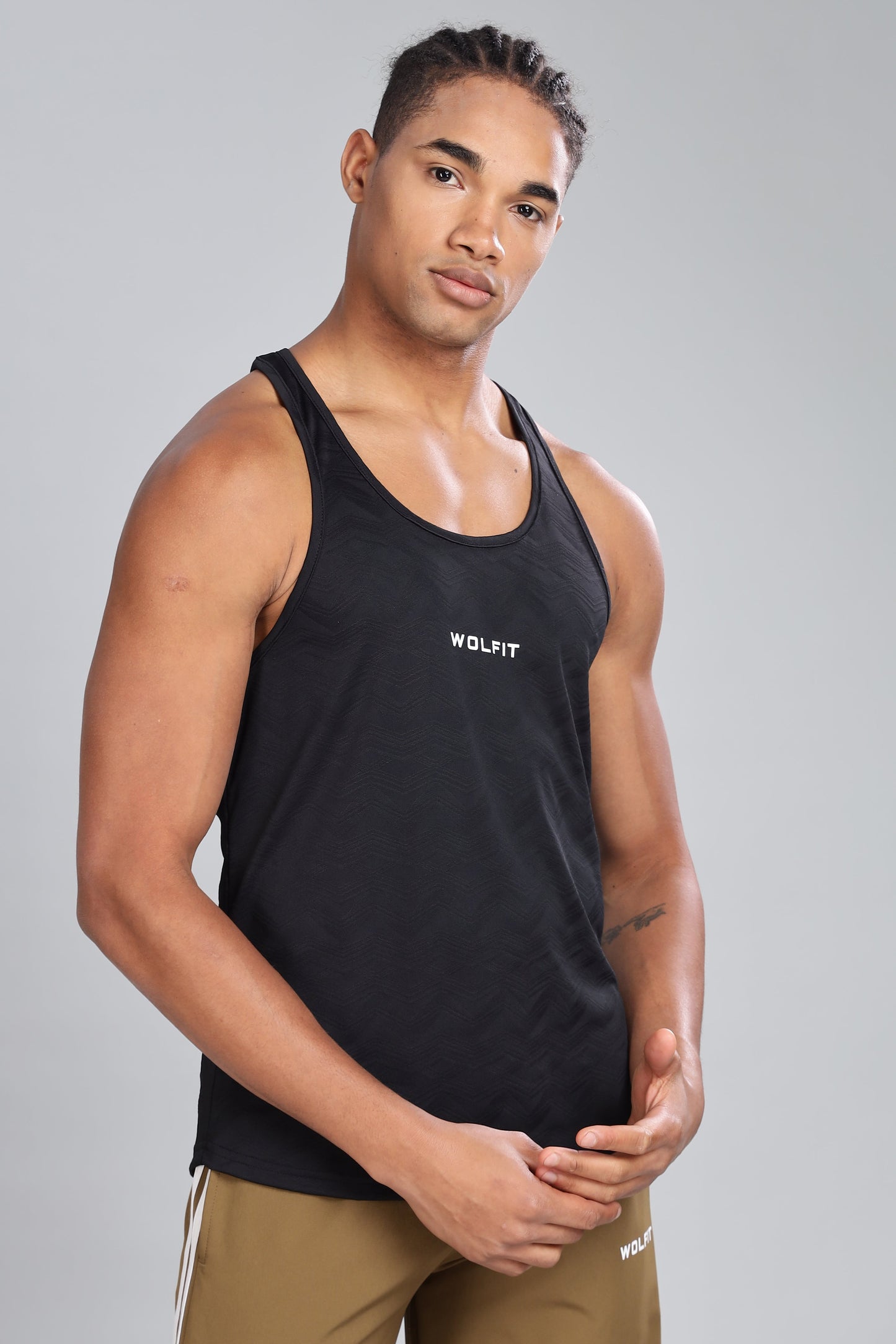 Wavy Jacquard Stringer - Black
