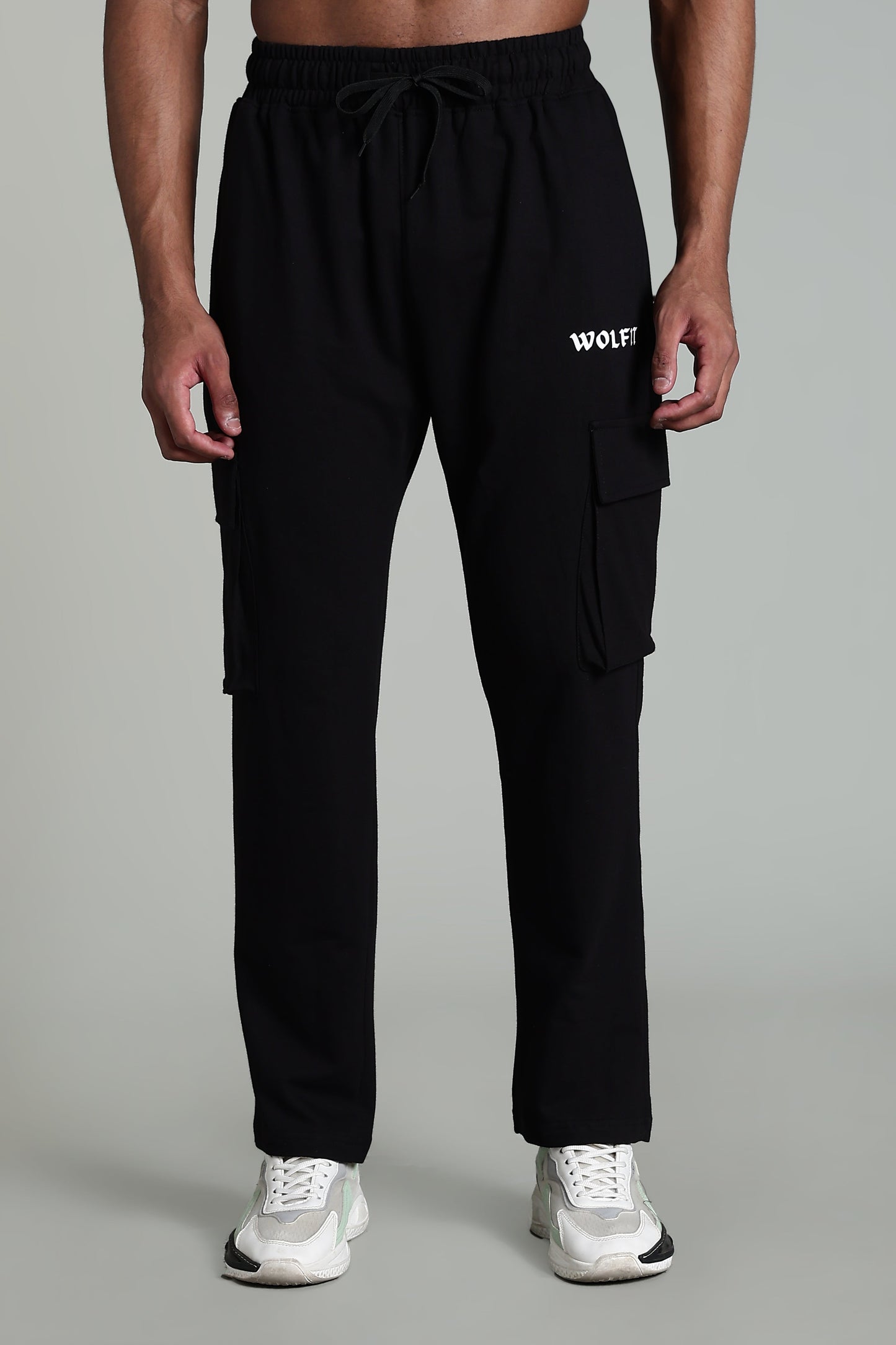DIVINE STRAIGHTFIT CARGO - BLACK