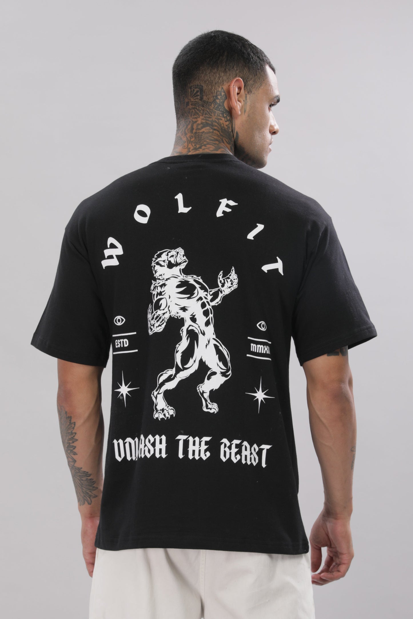 106 Wolf Man Oversize Tshirt - Black