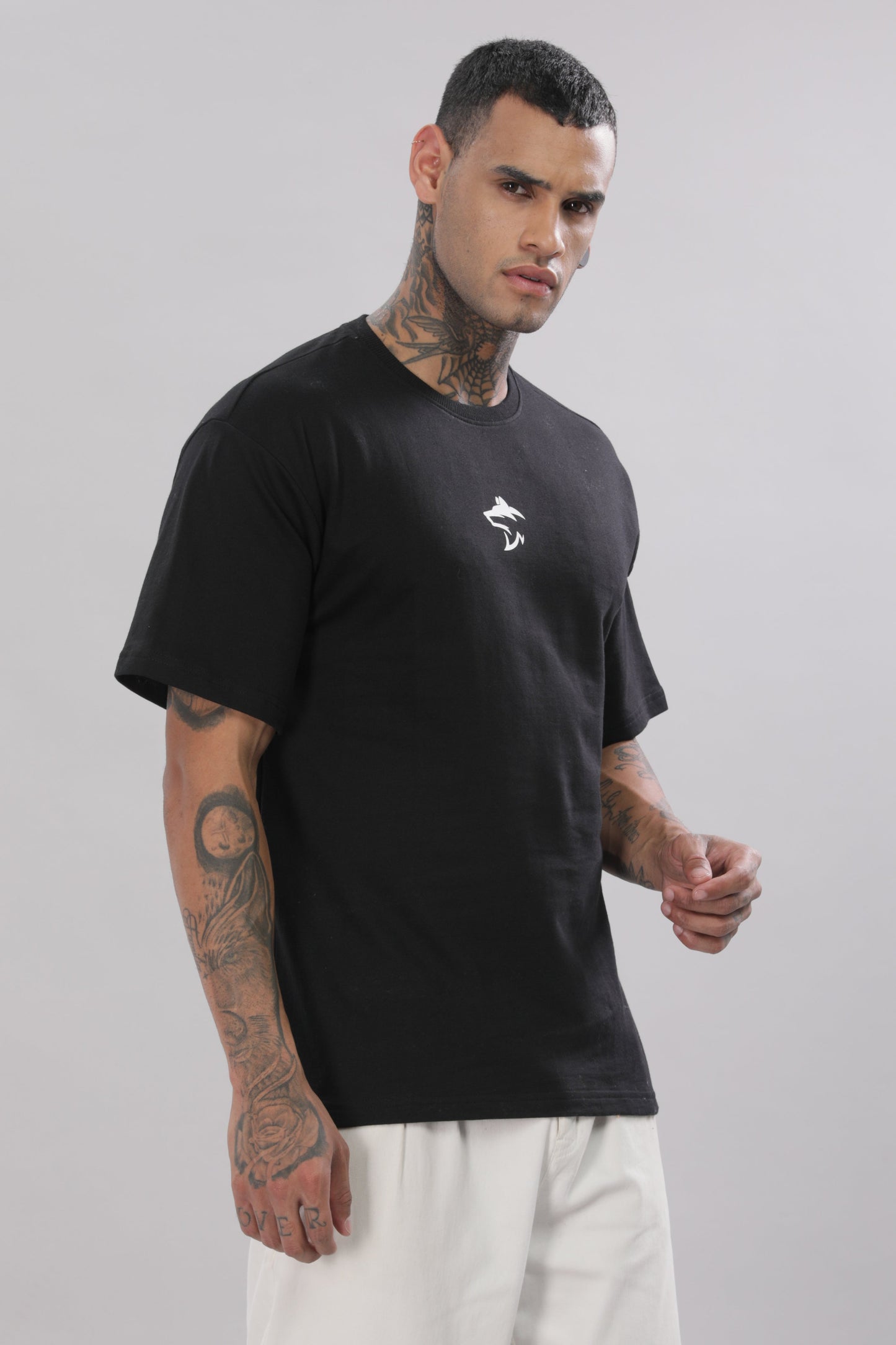 106 Wolf Man Oversize Tshirt - Black