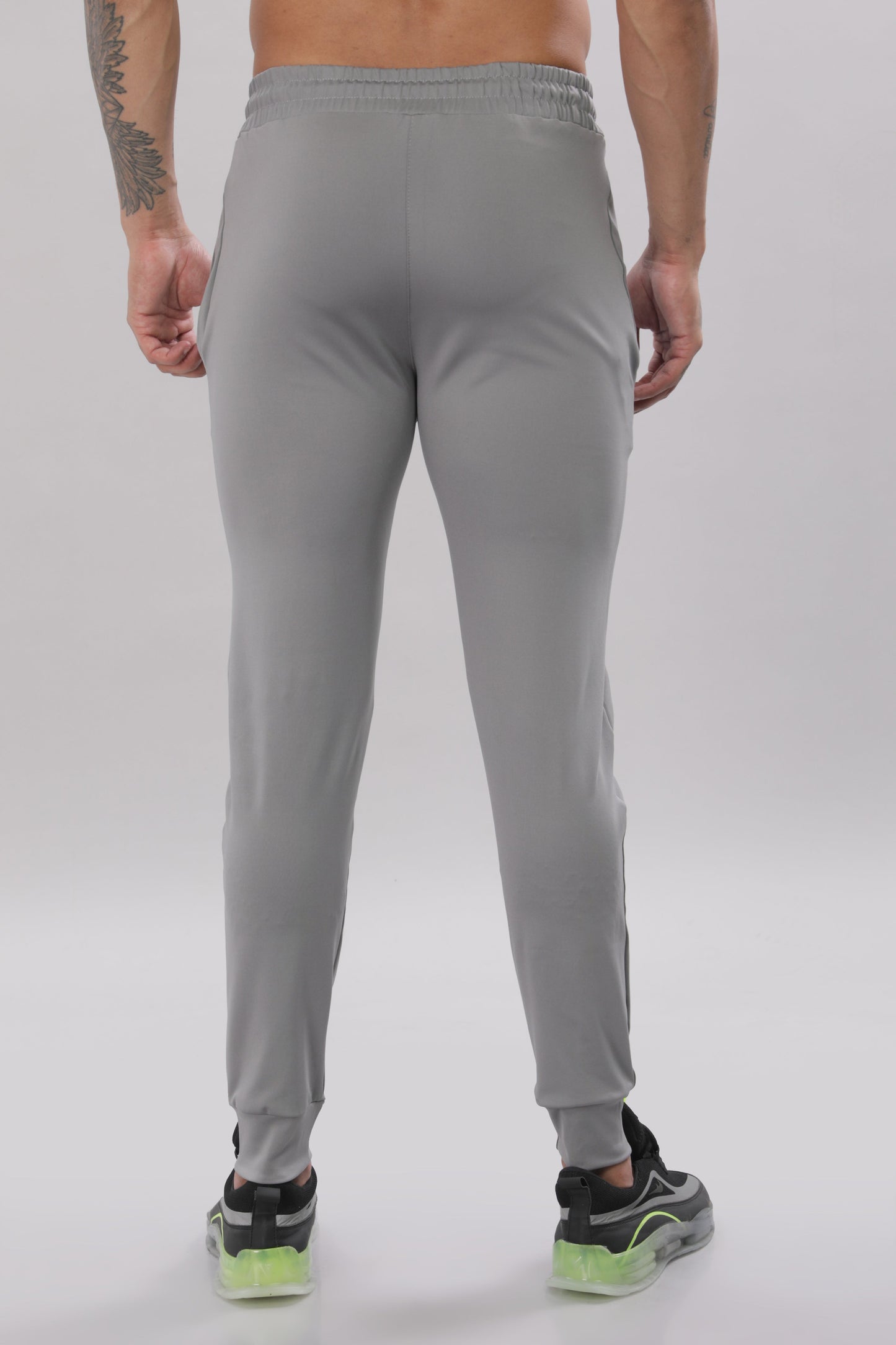 Arrival Tapered Jogger - Grey
